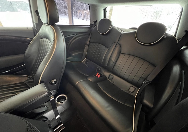 MINI Cooper S cena 35000 przebieg: 135087, rok produkcji 2007 z Ostróda małe 352